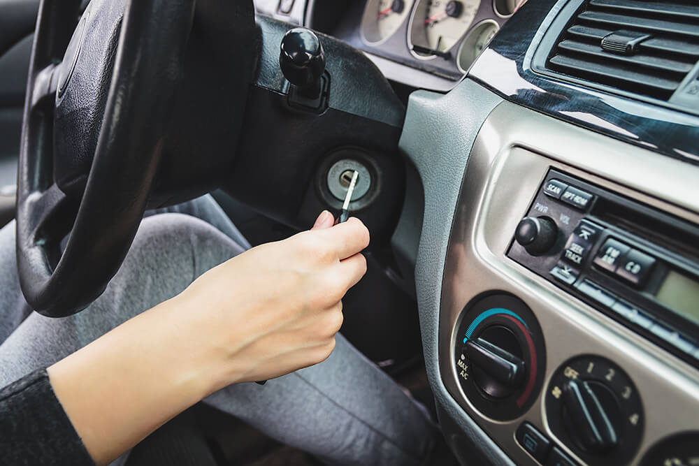 Why Does My Car Shake When I Turn it On? - CAR FIX Crossville
