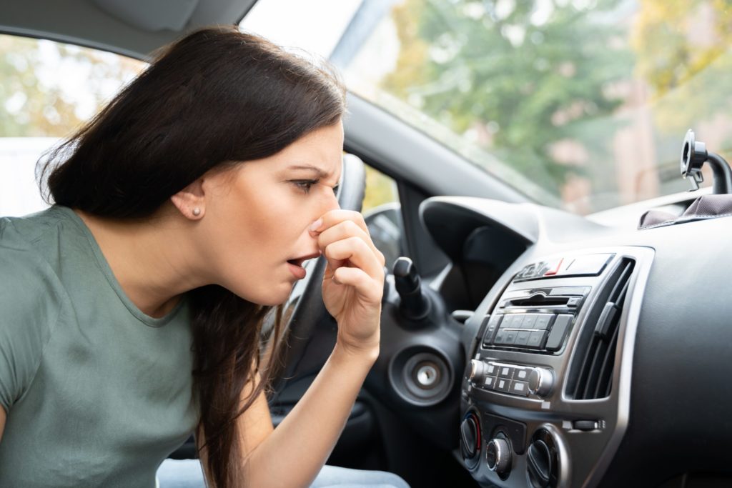 Telltale Sounds & Smells of Automotive Problems | Griffin's Auto Repair