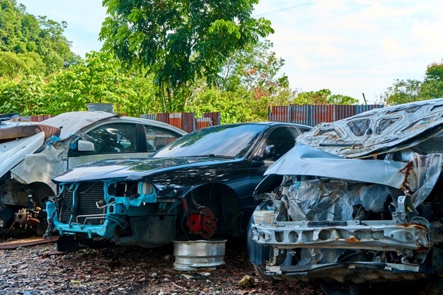 Signs to Choose Junk Cars Services to Make Some Money