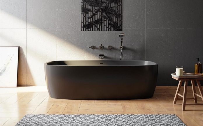 Black freestanding tub